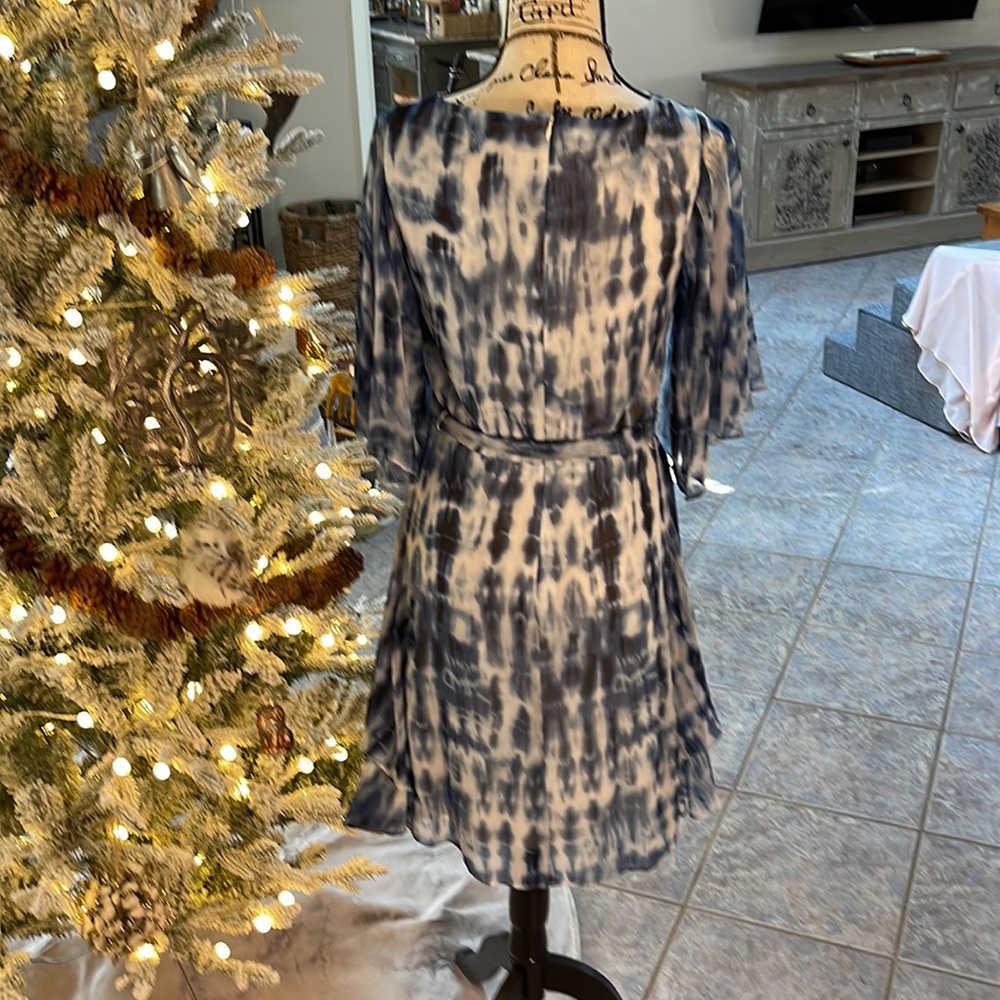 Lauren Ralph Lauren size 6 blue and white watercolor dress - Picture 5 of 5